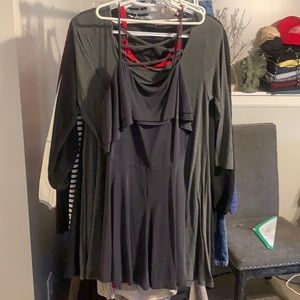 Kimchi Blue Grey ruffle short romper S/M